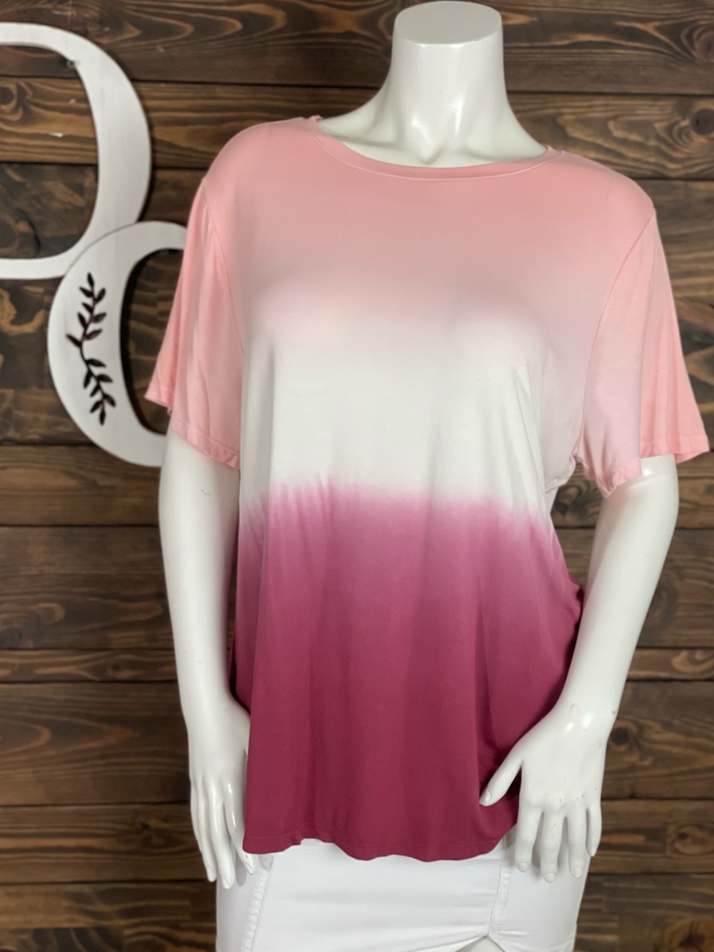 Old Navy | Luxe Casual Top Pink to Berry Ombre Short Sleeve Tee Rounded Hem
